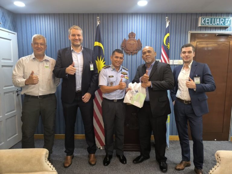 News Update: Vector Aero Sdn Bhd Hosts GROB Aircraft Delegation for Courtesy Visits andStrategic Discussions